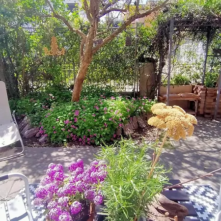 La Melagrana Rossa Bed & Breakfast Quattro Castella