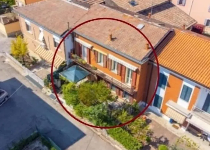 La Melagrana Rossa Oda ve Kahvaltı *